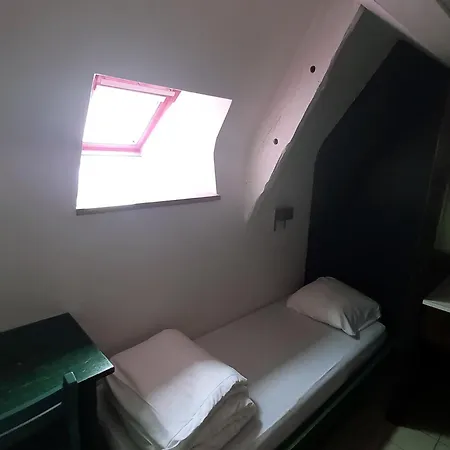 Hostel Hi Saint-Brieuc